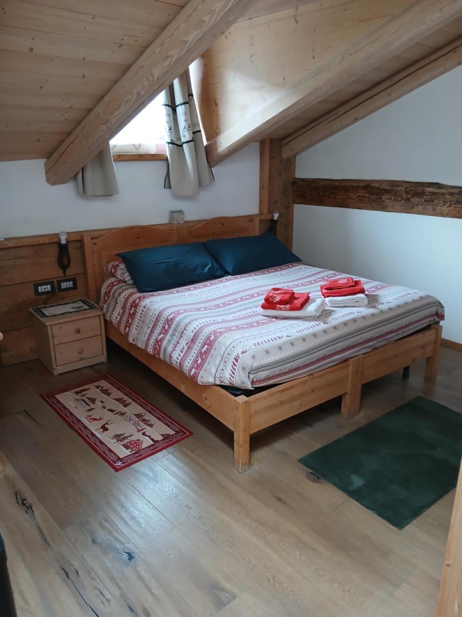 Beb La Stube Dei Partel Bed & Breakfast Ziano Di Fiemme Bagian luar foto