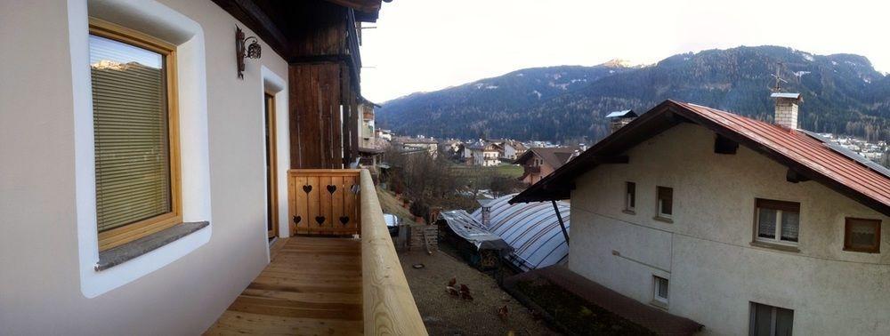 Beb La Stube Dei Partel Bed & Breakfast Ziano Di Fiemme Bagian luar foto