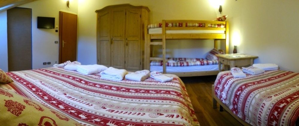 Beb La Stube Dei Partel Bed & Breakfast Ziano Di Fiemme Bagian luar foto