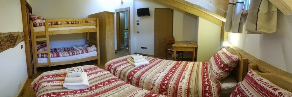 Beb La Stube Dei Partel Bed & Breakfast Ziano Di Fiemme Bagian luar foto