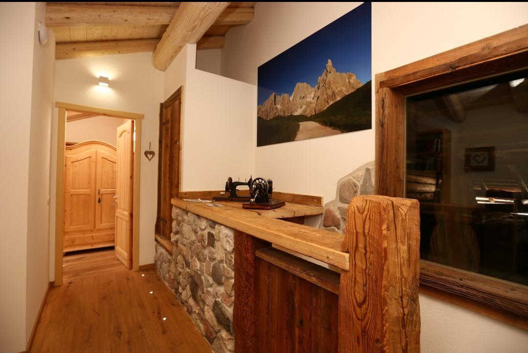 Beb La Stube Dei Partel Bed & Breakfast Ziano Di Fiemme Bagian luar foto